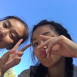 Meet your Posher, Vanessa